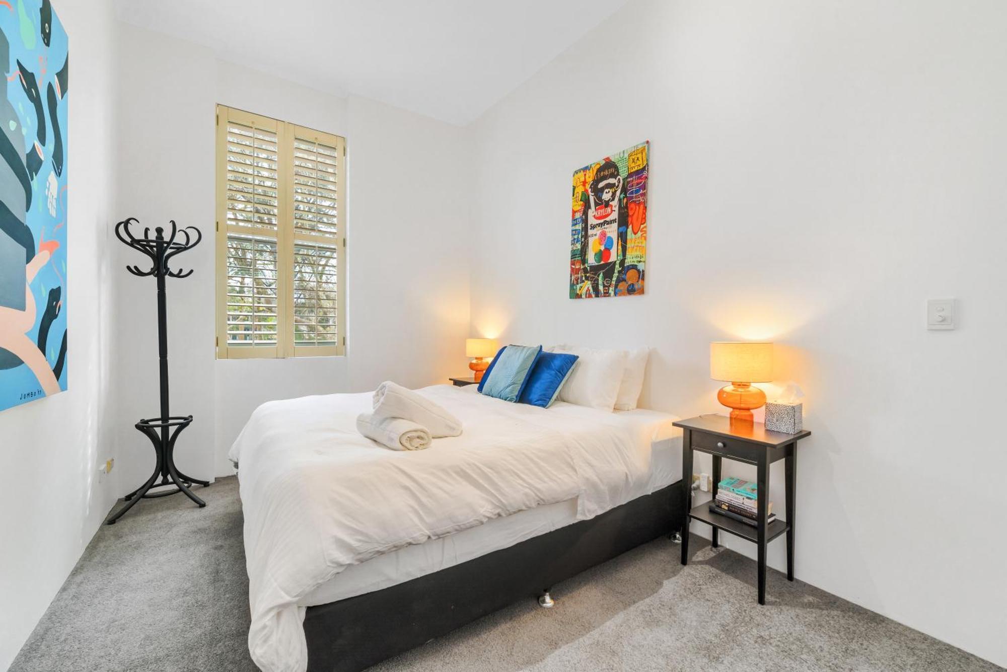 Tranquil 2-bed Retreat With Parking In Surry Hills Apartment