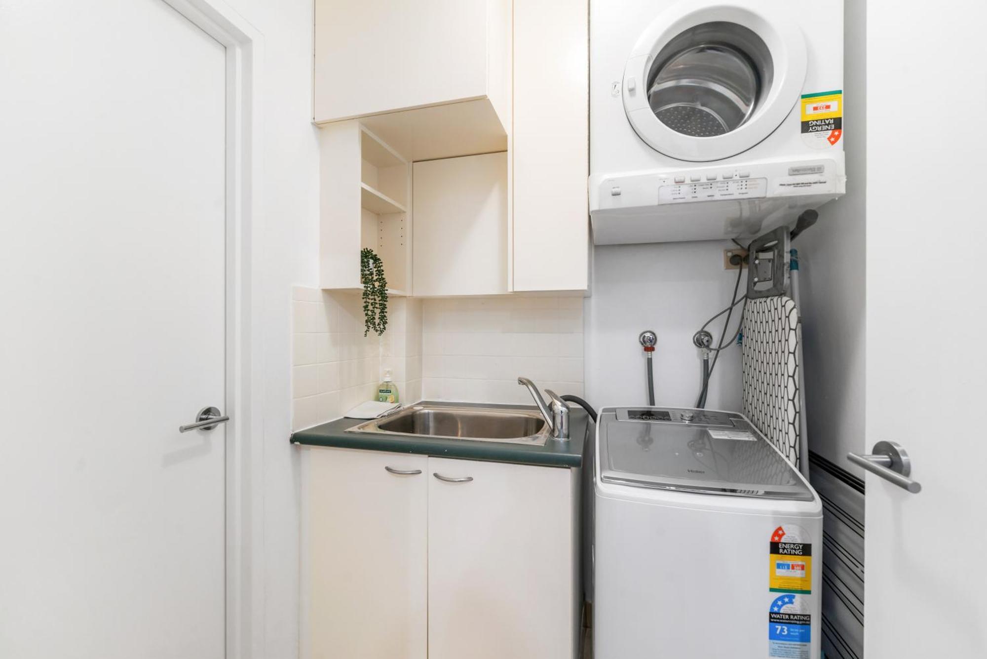 Apartment Tranquil 2-bed Retreat With Parking In Surry Hills