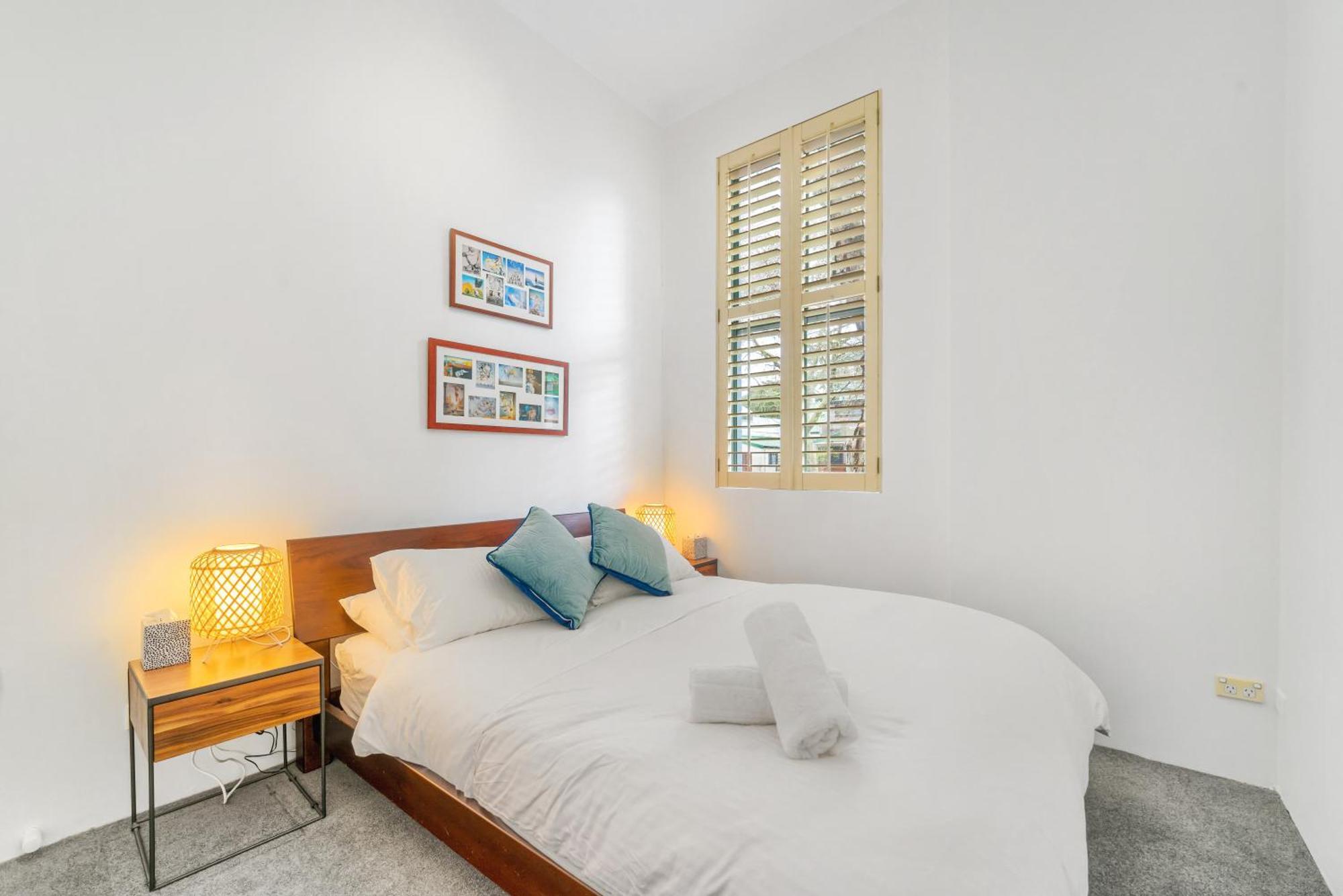 Tranquil 2-bed Retreat With Parking In Surry Hills Apartment Sydney