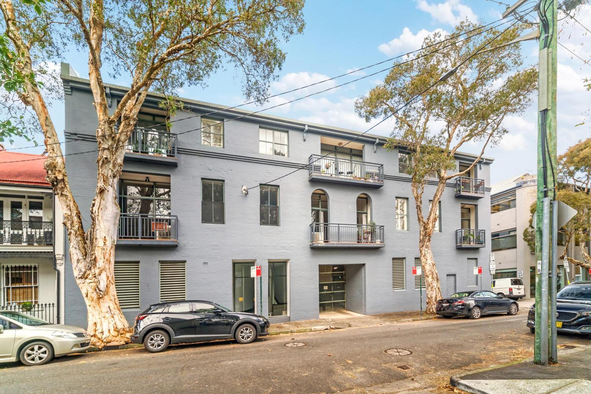 Tranquil 2-bed Retreat With Parking In Surry Hills Apartment *